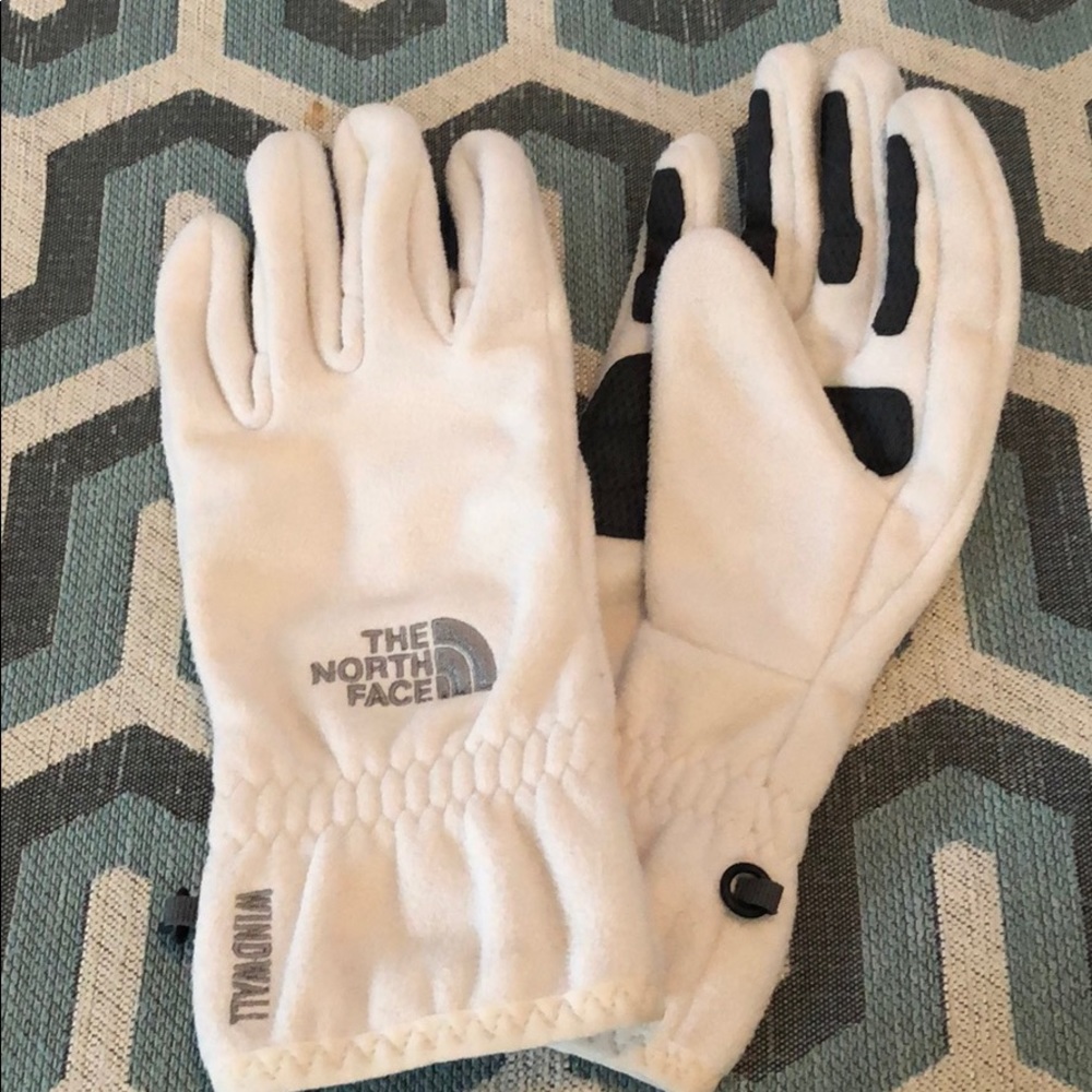 Winter gloves